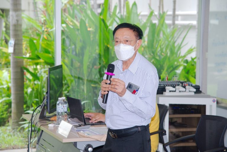 คณะวิทยาศาสตร์ มจธ. จัดโครงการพัฒนาศักยภาพนักศึกษาทุนเรียนดีวิทยาศาสตร์แห่งประเทศไทย หัวข้อ “เทคนิคการเขียนบทความวิจัยให้ได้รับการตีพิมพ์”