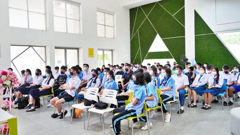 คณะวิทยาศาสตร์จัดกิจกรรม Open House 2022