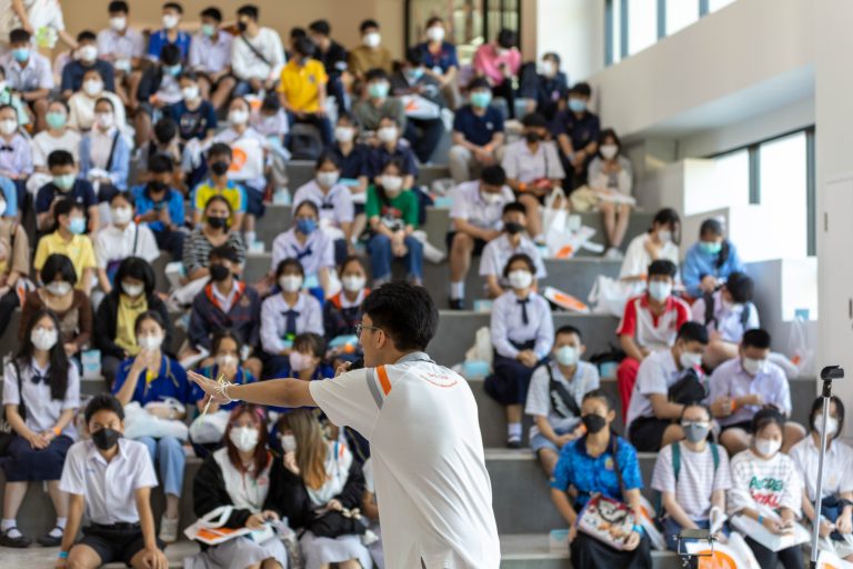 ก้าวเดินตามความฝัน สู่เส้นทางนักนวัตกรในอนาคต กับกิจกรรม “Open House 2023” ของโรงเรียนดรุณสิกขาลัย (โครงการ วมว. และโคเซ็น มจธ.) ภายใต้แนวคิด Enjoy Science and Engineering: Investigative thinking.