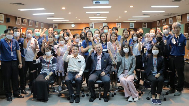 FIET Leadership (รุ่นที่ 1) จัดบรรยายในธีม : Sustainable FIET DNA ภายใต้โครงการพัฒนาความเป็นผู้นำสู่การเป็นนักบริหารคณะครุศาสตร์ฯ
