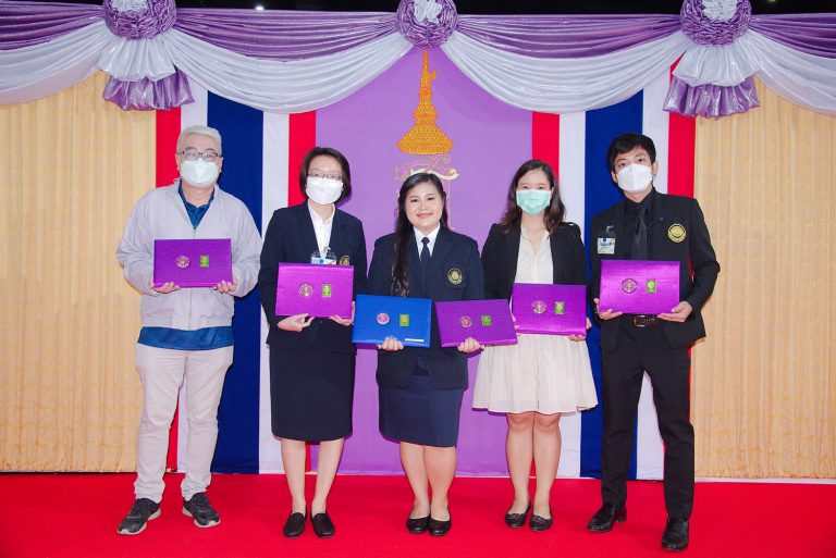 บุคลากรคณะวิทยาศาสตร์รับรางวัล เนื่องใน “วันนักประดิษฐ์” ประจำปี 2566