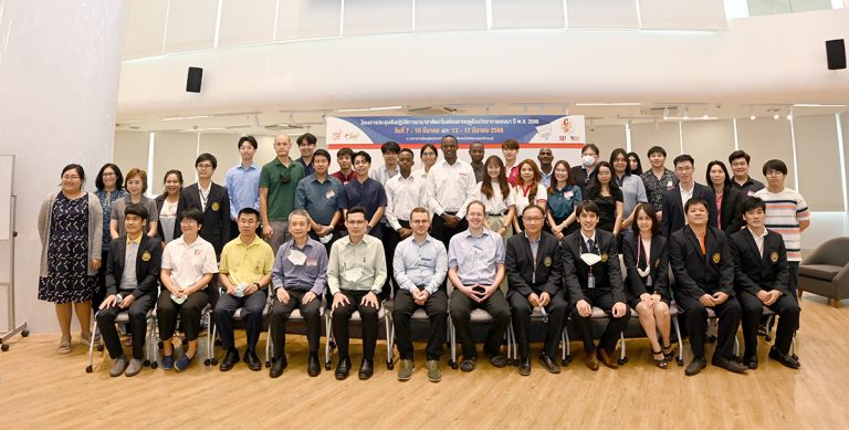 ภาควิชาคณิตศาสตร์ มจธ. ร่วมมือกับ Interdisciplinary Research Center for Scientific Computing (IWR) มหาวิทยาลัยไฮเดลเบิร์ก และศูนย์ความเป็นเลิศด้านวิทยาศาสตร์ข้อมูลและวิทยาการสุขภาพ ม.วลัยลักษณ์ เป็นเจ้าภาพจัดการอบรมเชิงปฏิบัติการนานาชาติด้านวิทยาการข้อมูลและแบบจำลองทางคณิตศาสตร์ในงานอุตสาหกรรม