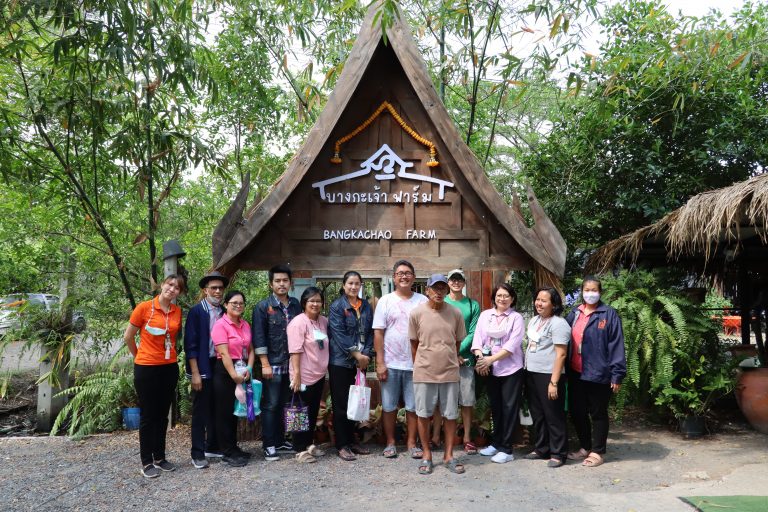 มจธ. ศึกษาดูงานกระบวนการ Recycle การบริหารจัดการขยะ การสร้างมูลค่าเพิ่มจากขยะ และแนวทางการสร้างการมีส่วนร่วมจากผู้มีส่วนเกี่ยวข้อง ณ วัดจากแดง ตำบลทรงคนอง อำเภอพระประแดง จ.สมุทรปราการ
