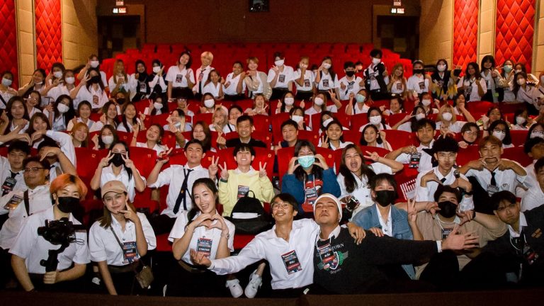 สาขาวิชาเทคโนโลยีและสื่อสารการศึกษา คณะครุศาสตร์อุตสาหกรรมและเทคโนโลยี มจธ. ได้จัดโครงการผลิตภาพยนตร์สั้น ภายใต้หัวข้อ “ครุศาสตร์อุตสาหกรรมและเทคโนโลยีกับการเรียนรู้สู่อนาคต”