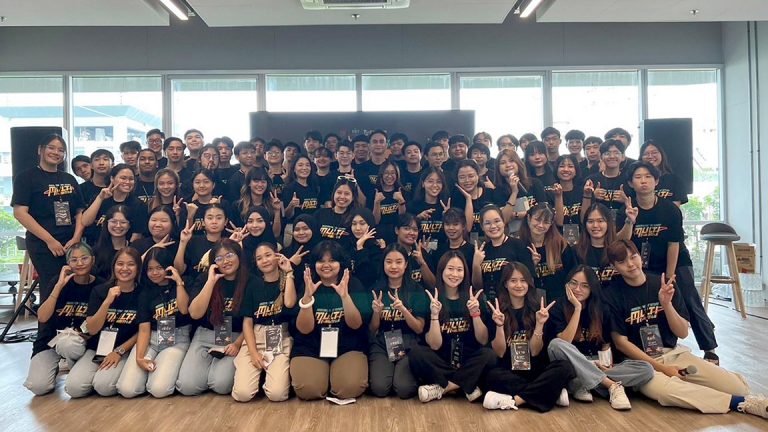 สาขาวิชาคอมพิวเตอร์และเทคโนโลยีสารสนเทศ มจธ. จัดงานแสดงนิทรรศการผลงานโครงงานนักศึกษาชั้นปีที่ 4 : MultiExhibition Modernizing The Future ประจำปีการศึกษา 2565