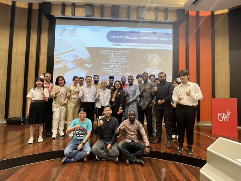 กลุ่มงานช่วยเหลือทางการเงินแก่นักศึกษา มจธ. จัดโครงการ PATH TO SUCCESS WORKSHOP SERIES หัวข้อ PRACTICAL STEPS FOR REACHING YOUR GRADUATION GOAL