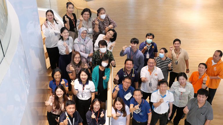 กลุ่มการจัดการเรียนการสอนและการเสนอ Future Project ด้านวิทยาศาสตร์และเทคโนโลยี (พว.ท) คณะครุศาสตร์อุตสาหกรรมฯ จัดโครงการแลกเปลี่ยนเรียนรู้แนวทางการประเมิน Stage LO / Year LO   ด้านวิทยาศาสตร์และเทคโนโลยี