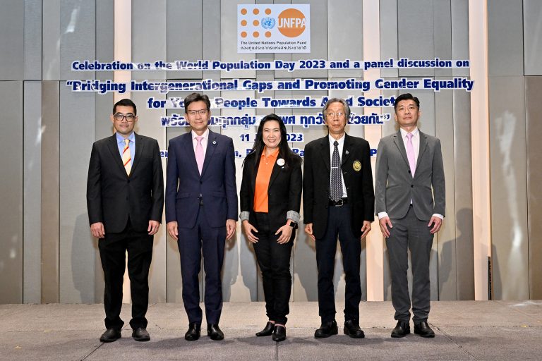 มจธ. ร่วมลงนาม MoU ระหว่าง United Nations Population Fund (UNFPA) ประเทศไทย และ 4 หน่วยงานพันธมิตรเชิงกลยุทธ์ด้านวิชาการ เพื่อสร้างกรอบความร่วมมือการดำเนินงานภายใต้พันธกิจของ UNFPA สำหรับคนไทยทุกเพศทุกวัย