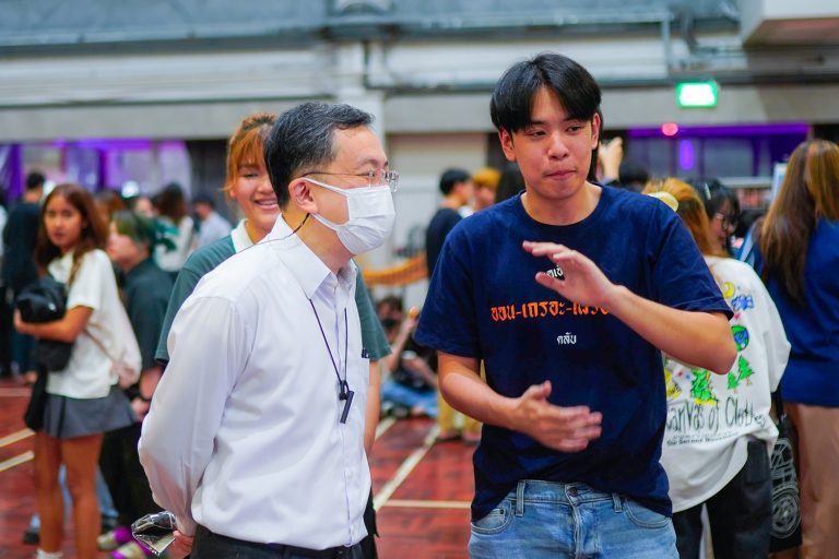 EESH ร่วมจัดกิจกรรมเปิดโลกกิจกรรมนักศึกษา ในธีม “Welcome to Green Heart and Say no to Single Use Plastics”
