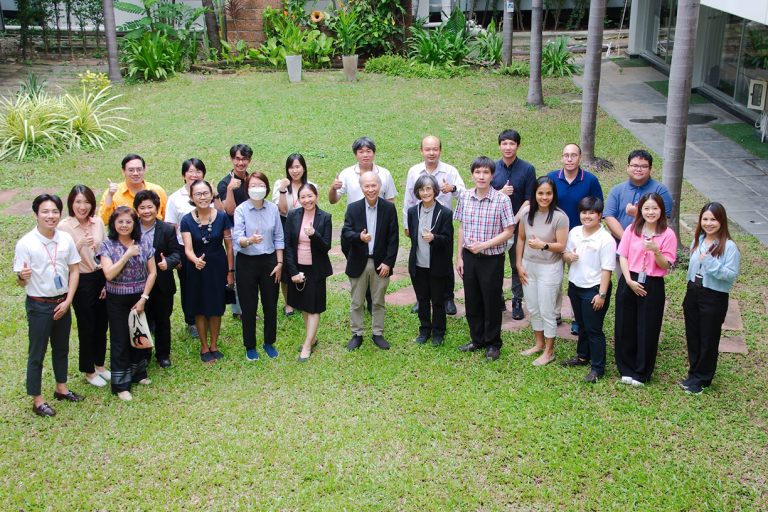 ฝ่ายวิจัยฯ คณะวิทยาศาสตร์ ร่วมกับ สวนพ. จัดกิจกรรม Road Show ด้านจริยธรรมการวิจัย (Research Integrity)