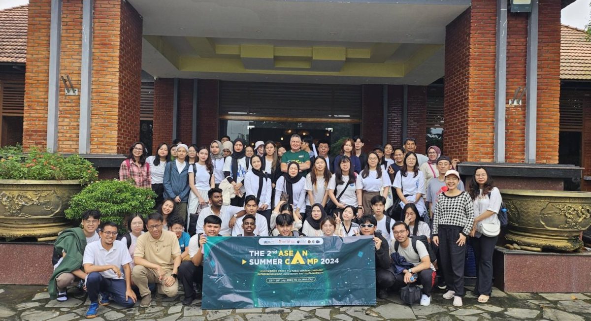 ศูนย์พัฒนาสมรรถนะสากล (GCDC) ได้นำนักศึกษาและคณะผู้บริหาร คณะศิลปศาสตร์ มจธ. เข้าร่วมโครงการ The 2nd ASEAN Summer Camp 2024Summer Camp 2024
