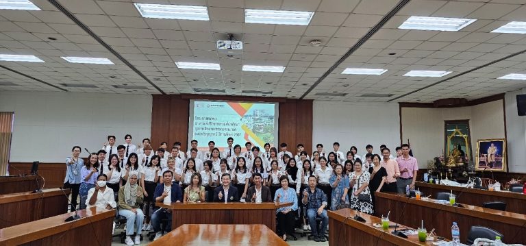 กลุ่มงานช่วยเหลือทางการเงินแก่นักศึกษา จัดกิจกรรมลงนามสัญญารับทุนการศึกษาและกิจกรรมแรกพบอาจารย์ที่ปรึกษาและรุ่นพี่นักศึกษาทุนการศึกษาเพชรพระจอมเกล้าระดับปริญญาตรี ปีการศึกษา 2567