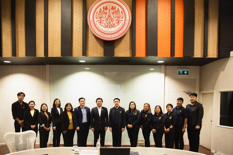 มหาวิทยาลัยแม่โจ้ ภายใต้โครงการศึกษาดูงาน “เตรียมพร้อม น้อมปรับ Up Skill มุ่งปฏิบัติสู่การขับเคลื่อนองค์กรที่เป็นเลิศ”ศึกษาดูงาน มจธ.