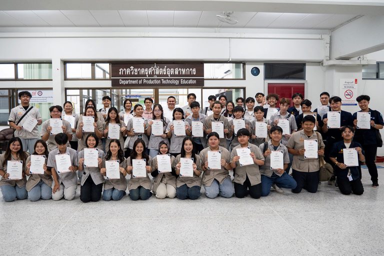 คณะกรรมการขับเคลื่อน พัฒนาหลักสูตร และการเรียนการสอนด้านเทคโนโลยีอุตสาหกรรม (ทล.บ.)จัดโครงการปฐมนิเทศนักศึกษาก่อนการเข้าฝึกบูรณาการเรียนรู้ร่วมกับการทำงานในสถานประกอบการ (WiL) หลักสูตรเทคโนโลยีบัณฑิต สาขาวิชาเทคโนโลยีอุตสาหกรรม ประจำปีการศึกษา 2567