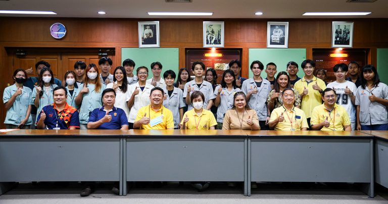 สโมสรนักศึกษา คณะครุศาสตร์อุตสาหกรรมฯ จัดโครงการสืบแสงเทียน ประจำปีการศึกษา 2566