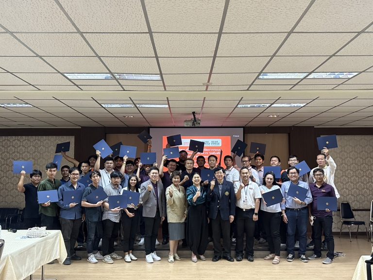 มจธ. ร่วมกับ บริษัท สยามพิวรรธน์ จำกัด และ สยามพิวรรธน์อคาเดมีจัดโครงการฝึกอบรม หลักสูตร พื้นฐานการจัดการระบบวิศวกรรมประกอบอาคาร ระดับต้น (Basic Utility Management) รุ่นที่ 1 โครงการความร่วมมือพัฒนากำลังคน สาขา Utility Management Office (O&M) ระหว่างวันที่ 26-30 สิงหาคม 2567