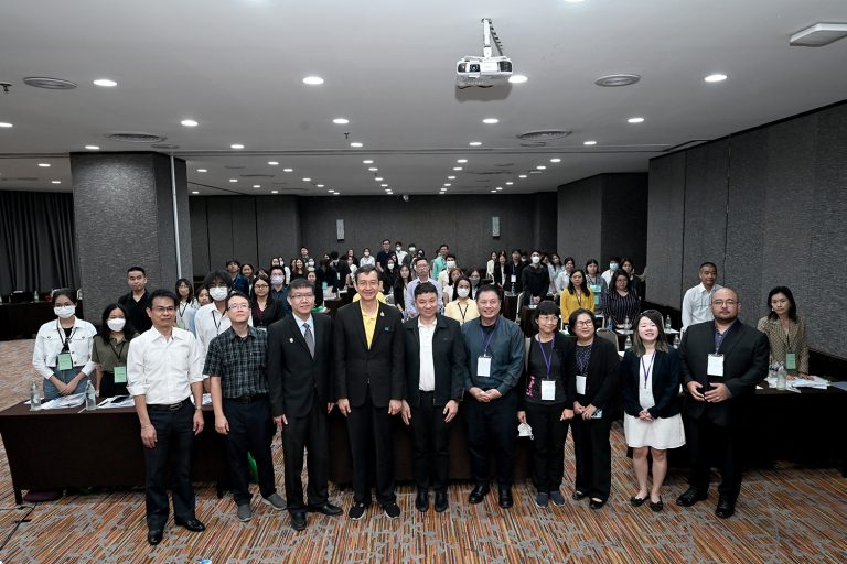 มจธ. จัด โครงการฝึกอบรมเชิงปฏิบัติการ สำหรับผู้วิจัย พัฒนา และผู้ผลิตวัคซีนและยาชีววัตถุ หัวข้อ การขยายขนาดการเพาะเลี้ยงเซลล์สัตว์เพื่อการพัฒนาและผลิตวัคซีนและยาชีววัตถุ ภายใต้การสนับสนุนจาก สถาบันวัคซีนแห่งชาติ 