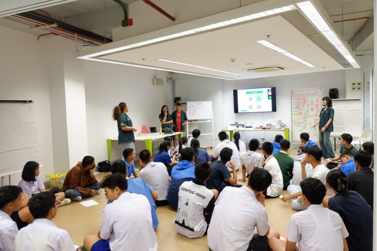 คณะวิทยาศาสตร์ มจธ. จัดกิจกรรม Open House FSci 2024 สร้างแรงบันดาลใจทางวิทยาศาสตร์แก่เยาวชน