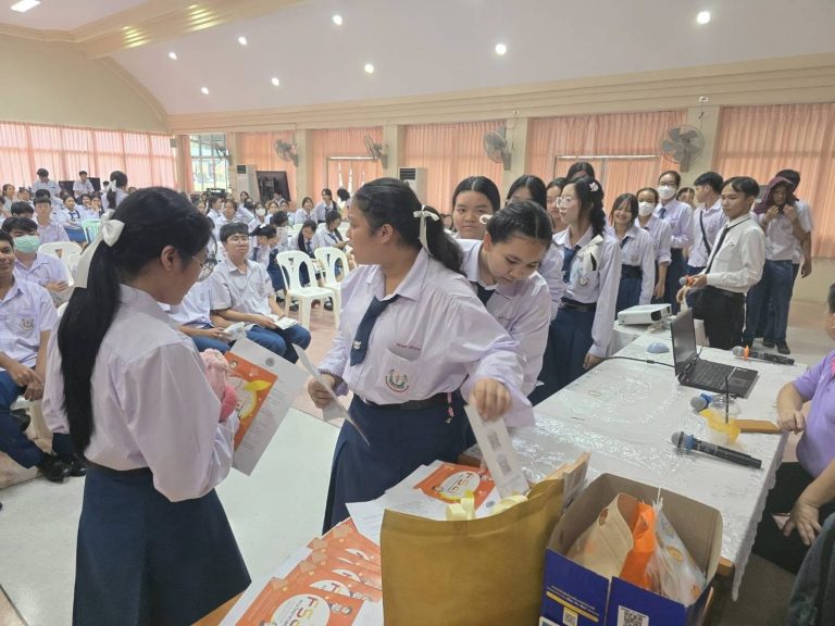 คณะวิทยาศาสตร์ มจธ. แนะแนวการศึกษาให้กับนักเรียนโรงเรียนสารสาสน์สุขสวัสดิ์