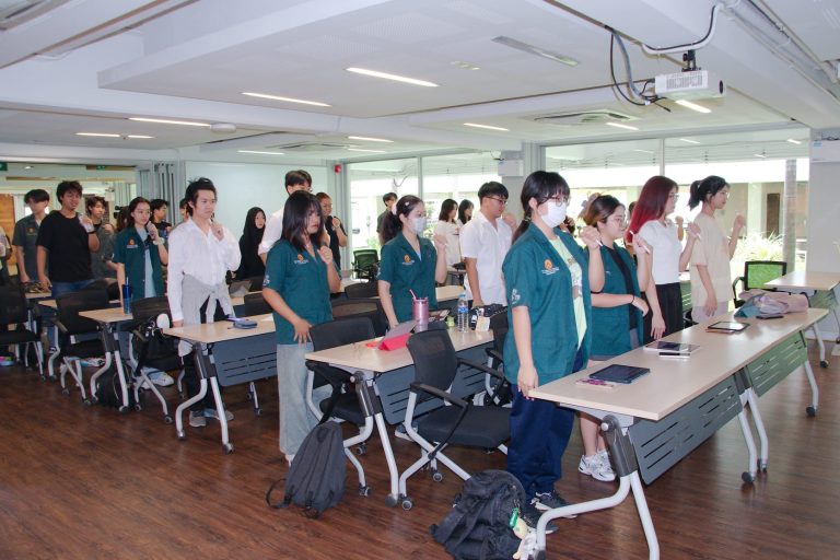 คณะวิทยาศาสตร์จัดกิจกรรมเตรียมความพร้อมสำหรับการฝึกงานและสมัครงาน หัวข้อ “Smart Presentation Kmutt 2024”