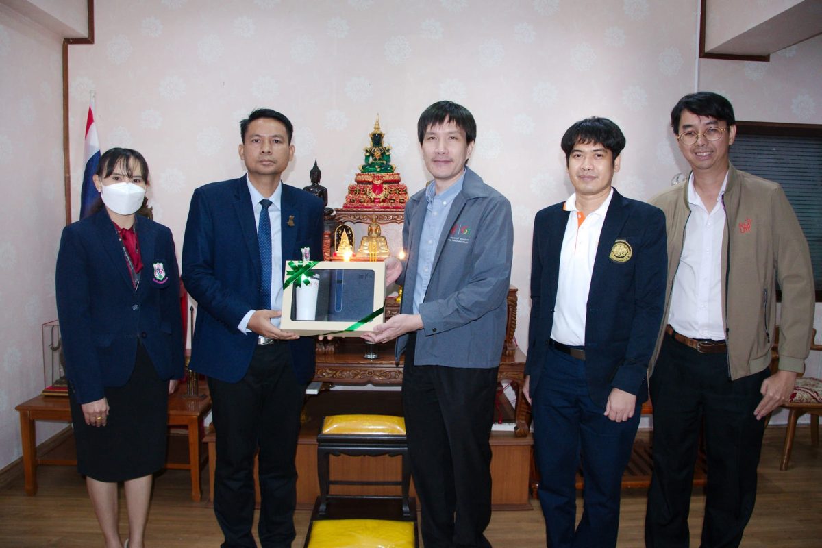 คณะวิทยาศาสตร์ มจธ. พบผู้บริหารโรงเรียนวัดสุทธิวรารามเพื่อหารือความร่วมมือทางวิชาการ