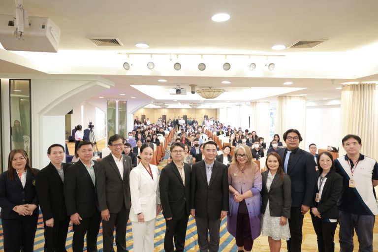 คณะครุศาสตร์อุตสาหกรรมและเทคโนโลยี มจธ. ขยายผลครูแกนนำ Smart Energy Leadership โครงการปลุกพลังเปลี่ยน สู่อนาคตที่ยั่งยืน ณ จังหวัดกรุงเทพฯ  