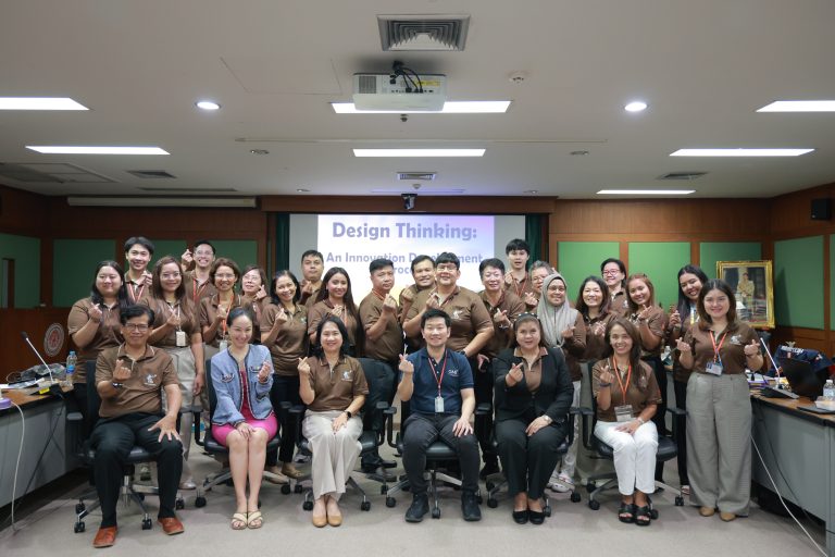 FIET Leadership (รุ่นที่ 3) การพัฒนาศักยภาพของผู้นำในคณะสู่การเป็นผู้บริหารมืออาชีพ จัดกิจกรรมในหัวข้อ “การปรับมุมมองเชิงนวัตกรรม การพัฒนานวัตกรรมบริการด้วยกระบวนการคิดเชิงออกแบบ” 