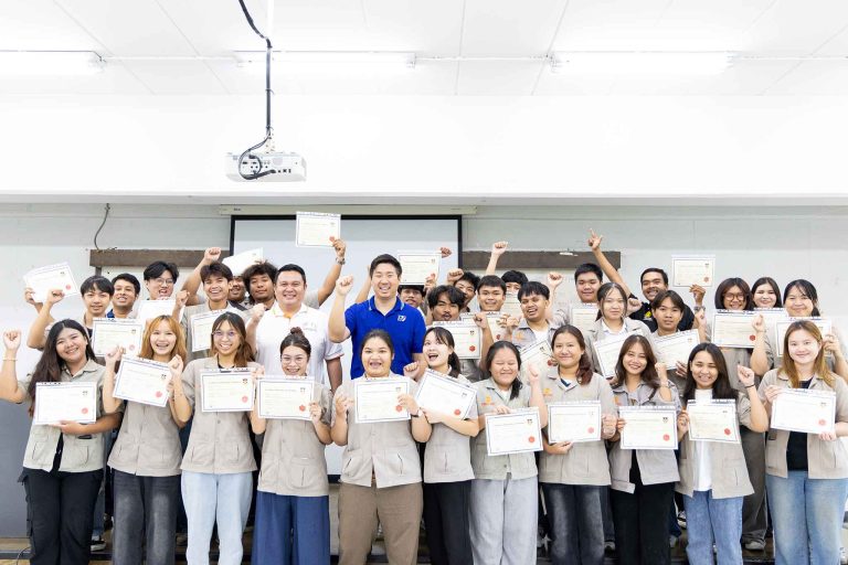 สาขาวิชาครุศาสตร์อุตสาหการ คณะครุศาสตร์อุตสาหกรรมและเทคโนโลยี มจธ. จัดอบรมและทดสอบการยกระดับสมรรถนะตามมาตรฐานสากล หัวข้อ “CSWIP 3.0 Visual Welding Inspector” 2568 