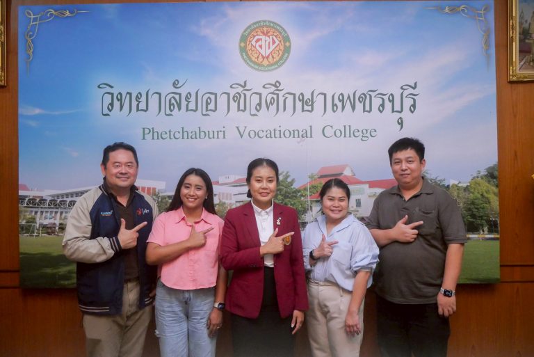 คณะครุศาสตร์อุตสาหกรรมฯ มจธ. นำทีมเข้าพบปะนักศึกษาเก่าสาขาวิชาครุศาสตร์โยธา ในโครงการ FIET Family-Visit Alumni ปี 2568 หัวข้อ “ผู้บริหารสถานศึกษา/ผู้บริหารกิจการ” ภายใต้งานเครือข่ายศิษย์เก่า FIET Family / Alumni (ครั้งที่ 5) 