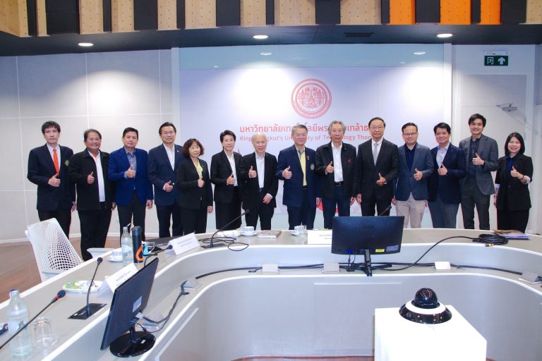 มจธ. หารือความร่วมมือด้านเทคโนโลยีและนวัตกรรมกับธนาคารกรุงเทพ พร้อมเยี่ยมชมห้องปฏิบัติการคณะวิทยาศาสตร์และวิศวกรรมศาสตร์ 
