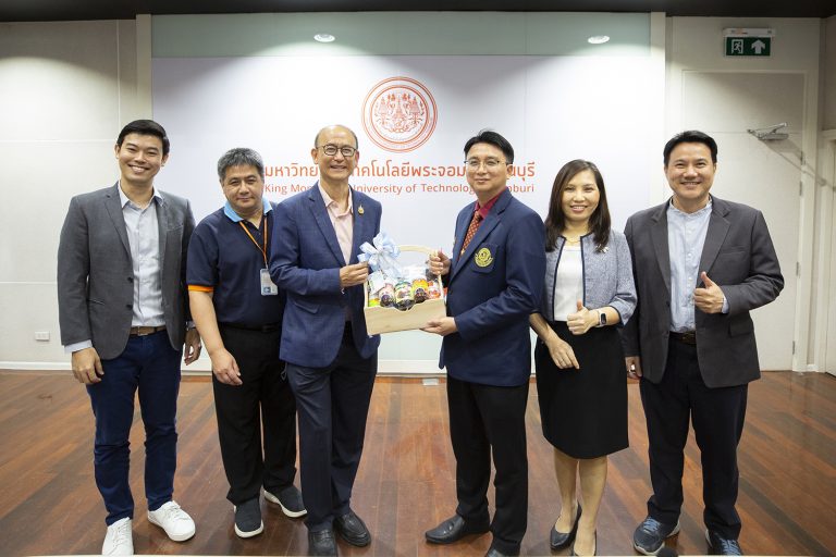 มจธ. ให้การต้อนรับคณะศึกษาดูงานจากมหาวิทยาลัยเกษตรศาสตร์ เสริมสร้างความร่วมมือด้านการพัฒนาระบบไมโครเครดิต