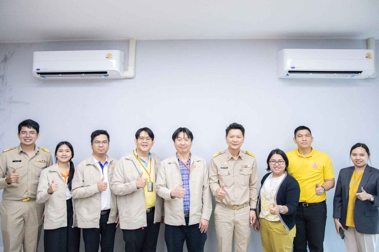 คณะครุศาสตร์อุตสาหกรรมและเทคโนโลยี มจธ. เข้าพบผู้อำนวยการวิทยาลัยชุมชนสมุทรสาครในการหารือความร่วมมือในการพัฒนาทางด้านวิชาการ ณ วิทยาลัยชุมชนสมุทรสาคร  