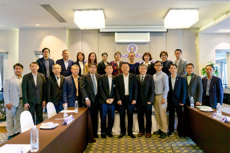 สำนักงานปลัดกระทรวงการอุดมศึกษา วิทยาศาสตร์ วิจัยและนวัตกรรม (สป. อว.) ร่วมกับ มหาวิทยาลัยเทคโนโลยีพระจอมเกล้าธนบุรี (มจธ.) และทีม จัดการประชุมสัมมนาเพื่อกำหนดทักษะและความต้องการร่วมกับภาคีเครือข่าย  