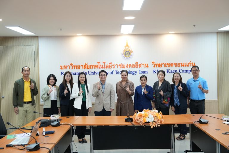 คณะครุศาสตร์อุตสาหกรรมและเทคโนโลยี มจธ. จัดโครงกรอบการหนุนเสริมนักศึกษาทุนโครงการทุนพระกนิษฐาสัมมาชีพ ผ่านความร่วมมือมหาวิทยาลัย ปี 2568 กิจกรรมการลงพื้นที่พบผู้บริหารสถานศึกษา/หลักสูตร อาจารย์ที่ปรึกษา และนักศึกษาทุนในแต่ละภูมิภาค ครั้งที่ 2 : ภาคตะวันออกเฉียงเหนือ 