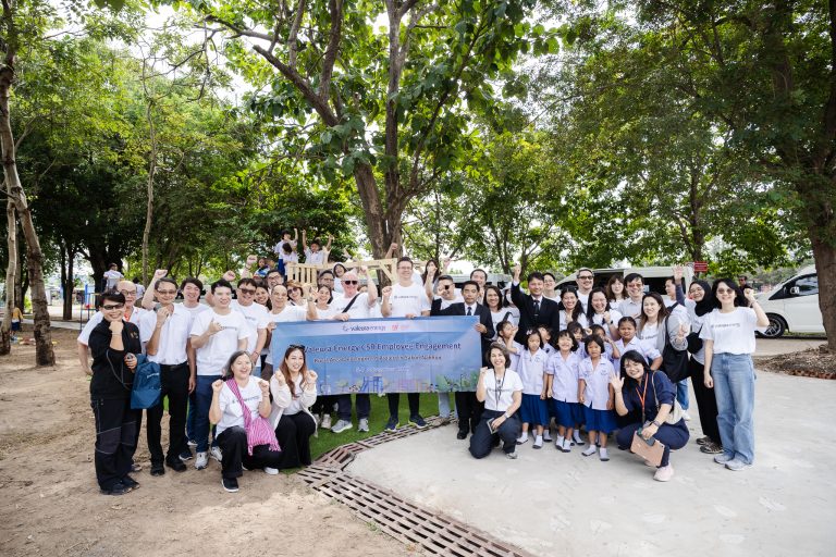 การส่งมอบโครงการพัฒนาพื้นที่การเรียนรู้สำหรับเด็กและเยาวชนอำเภอเต่างอย จังหวัดสกลนคร 