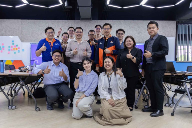 คณะครุศาสตร์อุตสาหกรรมและเทคโนโลยี มจธ. จัดกิจกรรมในหัวข้อ “Let’s Talk QE: คุยเรื่อง QE แบบเข้าใจง่าย” ภายใต้หลักสูตรปรัชญาดุษฎีบัณฑิต (ปร.ด.) สาขาวิชานวัตกรรมการเรียนรู้และเทคโนโลยี 