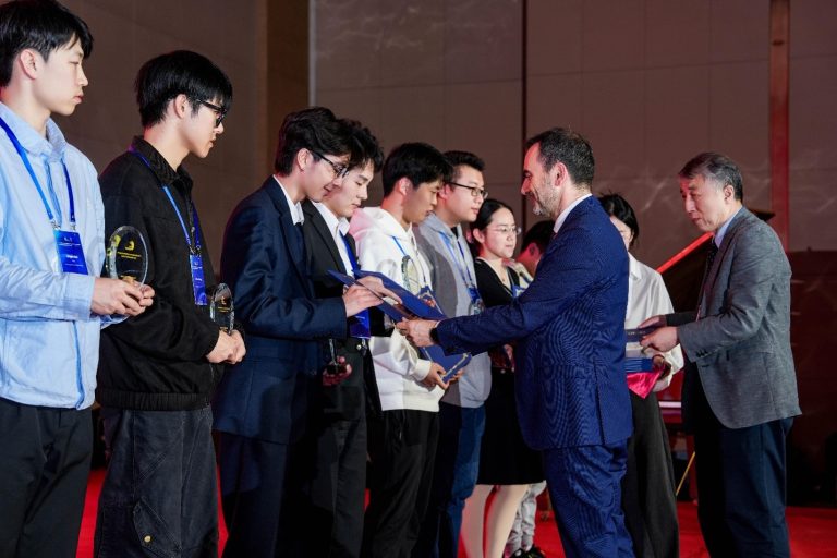 มจธ. คว้ารางวัล Best Poster Award ในงานสัมมนาวิชาการระดับนานาชาติ WCEMNT 2025