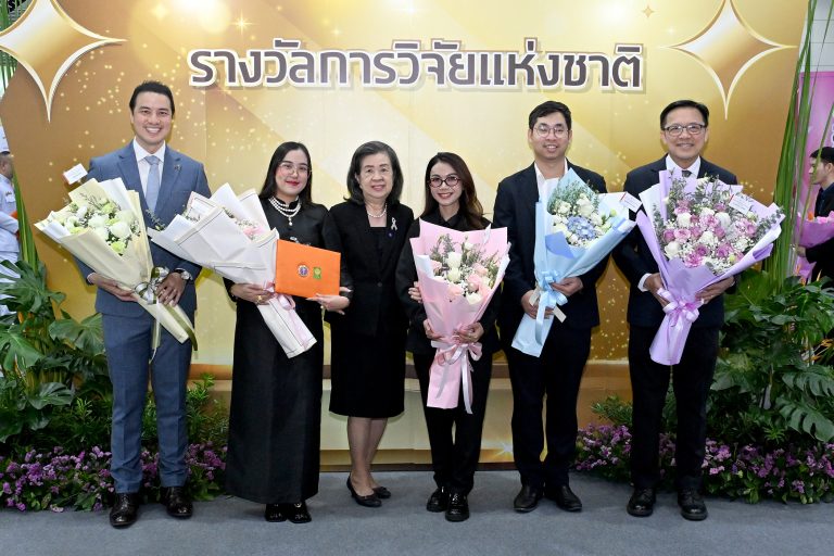 มจธ. ขอแสดงความยินดีกับคณาจารย์และนักวิจัยที่เข้ารับรางวัลการวิจัยแห่งชาติ เนื่องในวันนักประดิษฐ์ ประจำปีงบประมาณ 2569