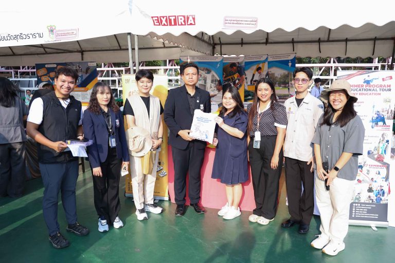 คณะครุศาสตร์อุตสาหกรรมฯ มจธ. ออกแนะแนวการศึกษาต่อระดับปริญญาตรี (ROAD SHOW) และร่วมจัดนิทรรศการแนะแนวศึกษาต่อและอาชีพ “เดินป่า ฟันฝ่า หาอนาคต” ณ โรงเรียนวัดสุทธิวราราม 