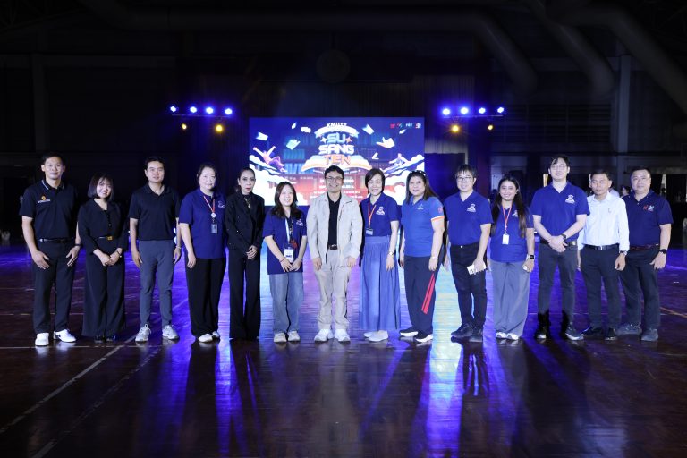 สโมสรนักศึกษา คณะครุศาสตร์อุตสาหกรรมและเทคโนโลยี จัดกิจกรรมสู่แสงเทียน’68 (SU SANG TIEN 2025) ภายใต้แนวคิด ภูมิปัญญา 65 ปี สู่วิถีความยั่งยืน (SDGs 4) 
