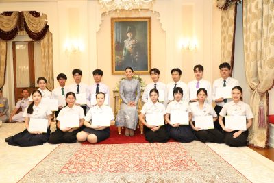 นักศึกษาคณะสถาปัตยกรรมศาสตร์และการออกแบบ มจธ. ได้รับพระราชทาน “ทุนเรียนดี” จากมูลนิธิอารยศิลป์ สิริวัณณวรีนารีรัตน์ ประจำปีการศึกษา 2568 