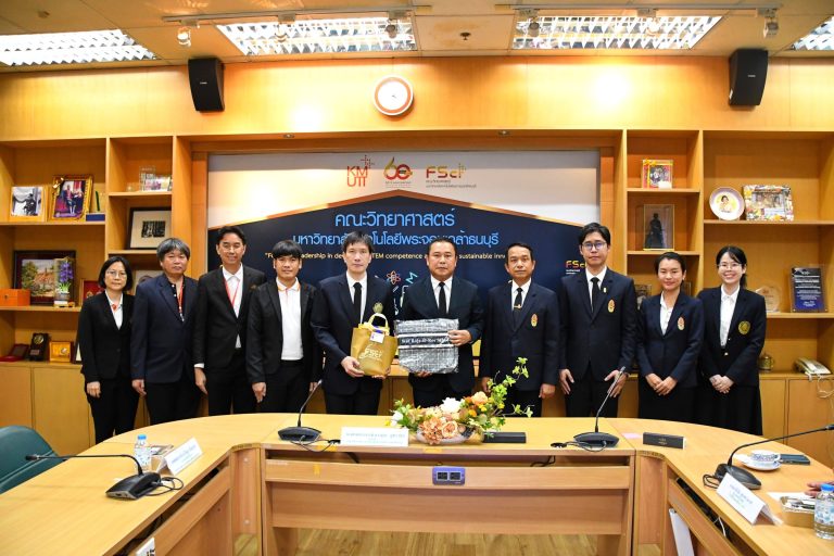 คณะวิทยาศาสตร์ มจธ. จับมือ 2 โรงเรียนมัธยมฯ ลงนาม MOU สานต่อความร่วมมือทางวิชาการ มุ่งปั้นเยาวชนสู่โลกอนาคต 