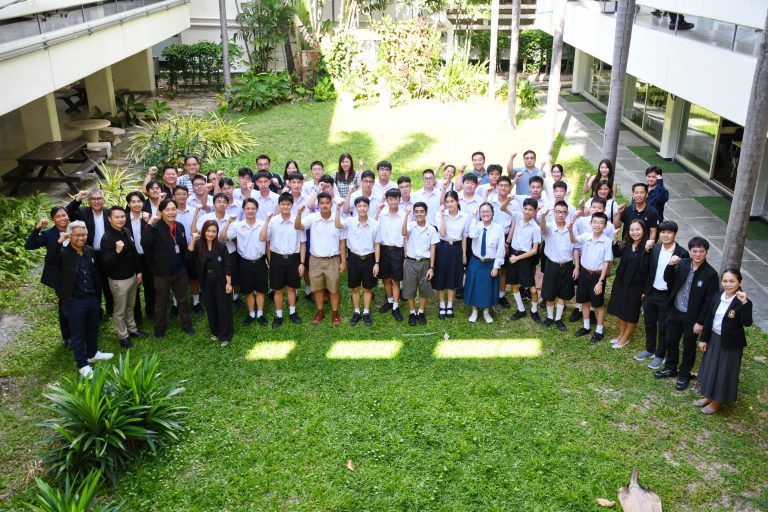 ภาควิชาคณิตศาสตร์ คณะวิทยาศาสตร์ มหาวิทยาลัยเทคโนโลยีพระจอมเกล้าธนบุรี (มจธ.) จัดพิธีเปิดโครงการอบรมเตรียมความพร้อมนักเรียนสู่การแข่งขันคอมพิวเตอร์โอลิมปิกวิชาการ สอวน. 