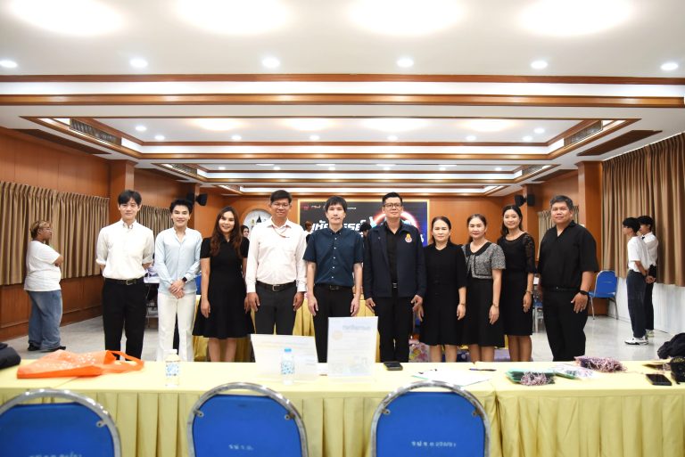 คณะวิทยาศาสตร์ มจธ. เดินหน้าสร้างเครือข่ายการเรียนรู้ จัดกิจกรรม “มหัศจรรย์แสงล้านสี” ปั้น “ครูวิทย์อาสา” ลงพื้นที่เสริมทักษะวิทยาศาสตร์นอกตำราให้เยาวชนโรงเรียนราชประชาสมาสัยฯ 