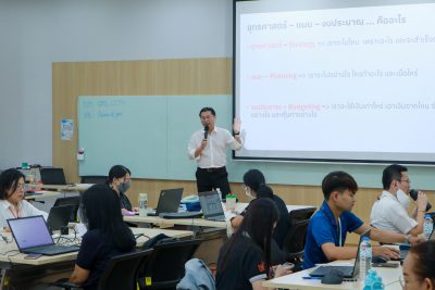 มจธ. เดินหน้ายกระดับองค์กร จัดอบรมเชิงปฏิบัติการ “Strategic Analytics for University Management” มุ่งขับเคลื่อนยุทธศาสตร์ด้วยฐานข้อมูลและ AI