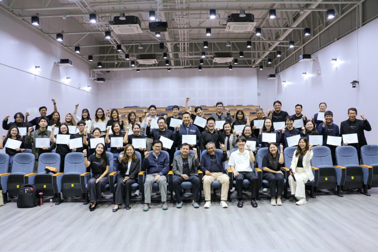 มจธ. ส่งต่อความพร้อมด้าน ESG สู่โลกการทำงาน ผ่านหลักสูตร ESG Reporting Specialist สร้างบุคลากรขับเคลื่อนองค์กรอย่างยั่งยืน