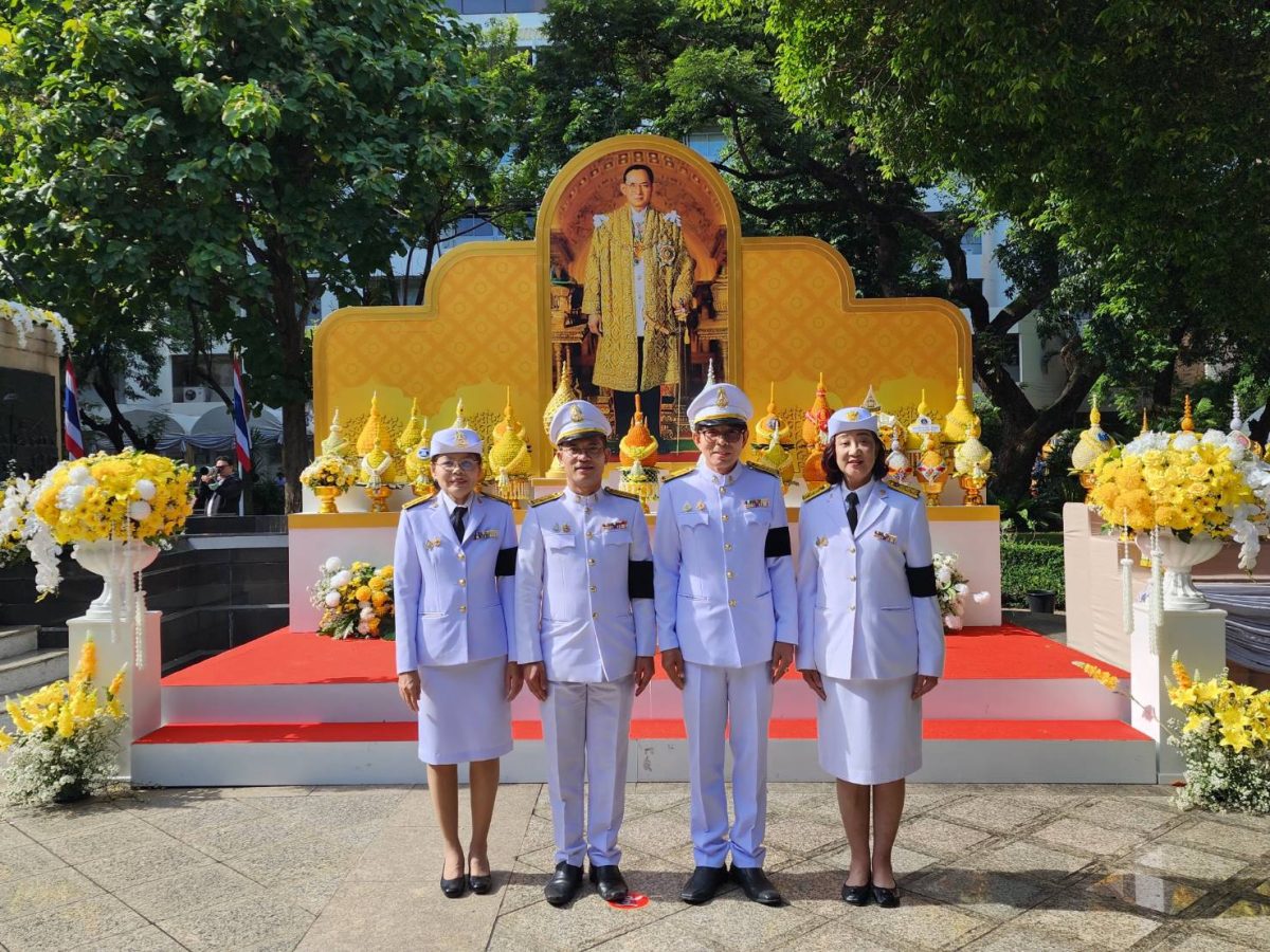 มจธ. ร่วมวางพุ่มดอกไม้ถวายราชสักการะ น้อมรำลึก “พระบิดาแห่งเทคโนโลยีของไทย” ประจำปี 2569