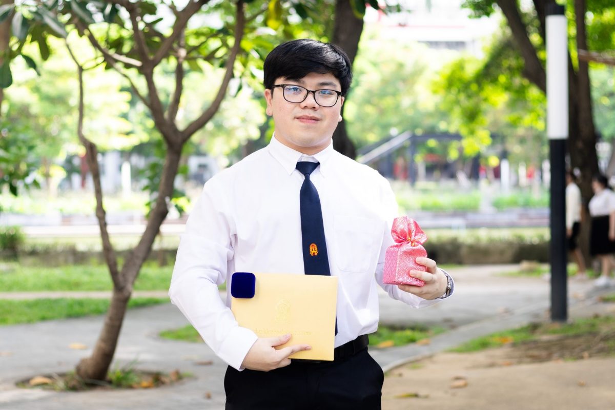 นักศึกษา มจธ. เข้ารับพระราชทาน “รางวัลนักศึกษารางวัลพระราชทาน” ประจำปีการศึกษา ๒๕๖๘
